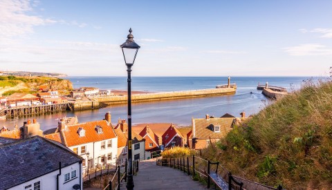 whitby-g6dd9c53a4_1920